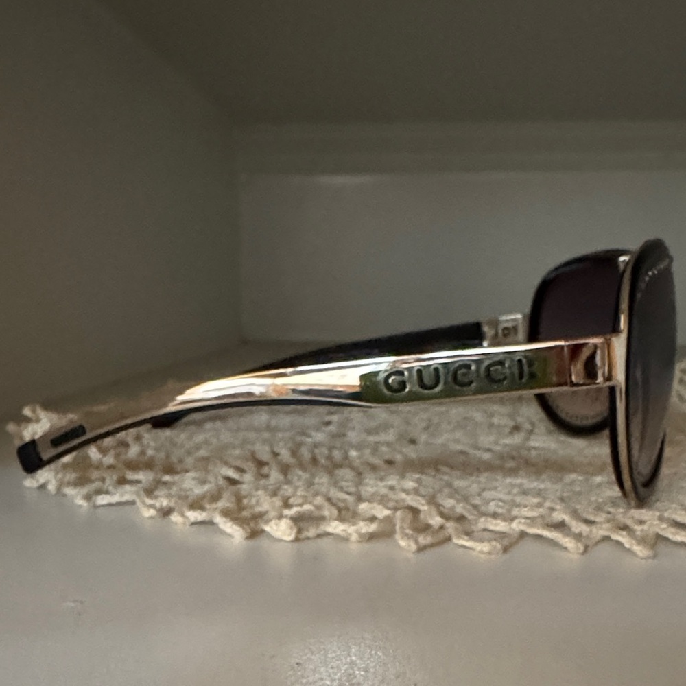 💫$FLA$h $ALE! 3/13/26 Black Sunglasses with Rhinestone Detail - Picture 4 of 12